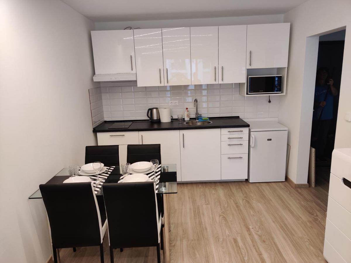 Pirat Apartman Apartment Сиофок Екстериор снимка